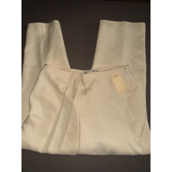 Tommy Bahama new yellow, pleated women’s size 2 100% silk - Picture 1 of 9